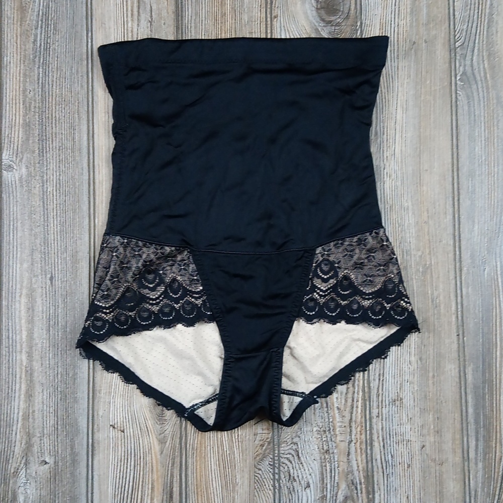 Black Silky Lacey Body Shapwear Lingerie